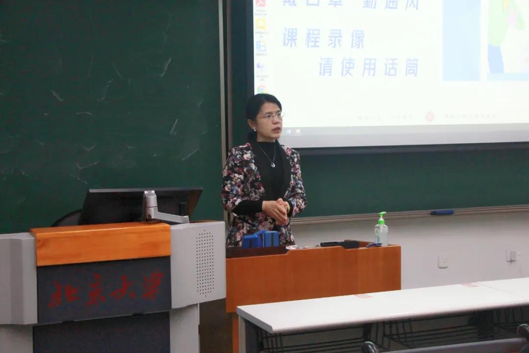 16178760842132.jpg xj教授.jpg